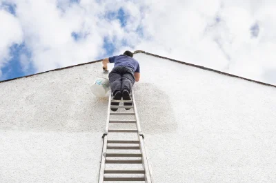 Peinture extérieure à Aumur — façades et ravalement